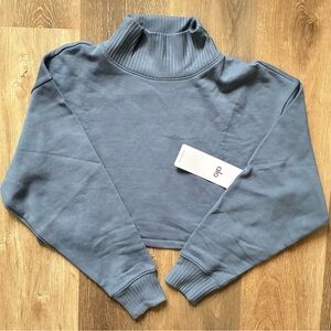 ALO Yoga Cropped Serenity Coverup Sweater Bluestone  Sz Medium NWT